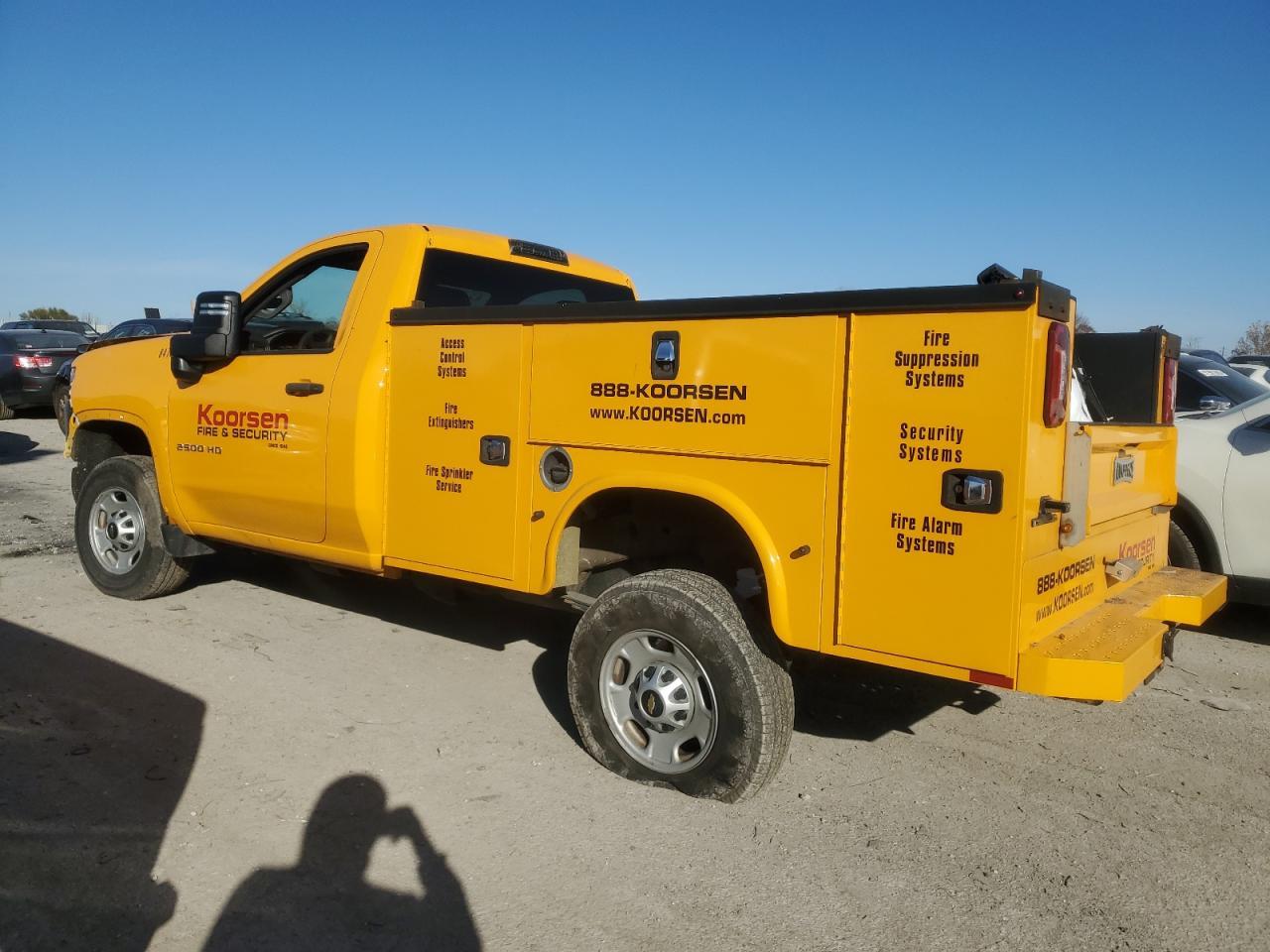 2022 Chevrolet Silverado C2500 Heavy Duty - Image 2