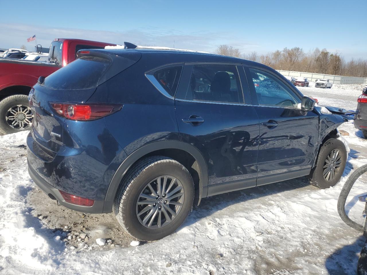 2021 Mazda Cx-5 Touring - Image 3