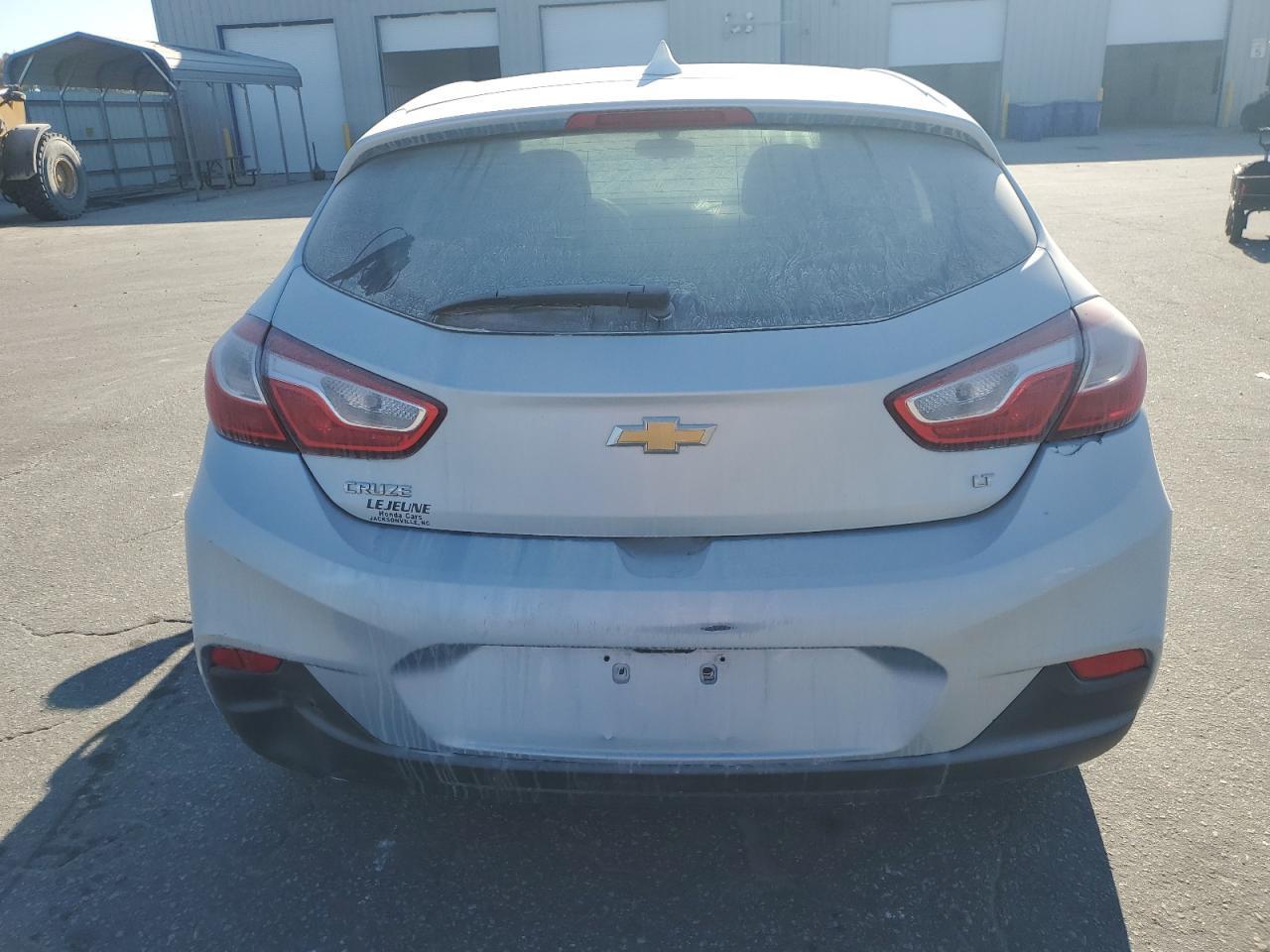 2017 Chevrolet Cruze Lt - Фото 6