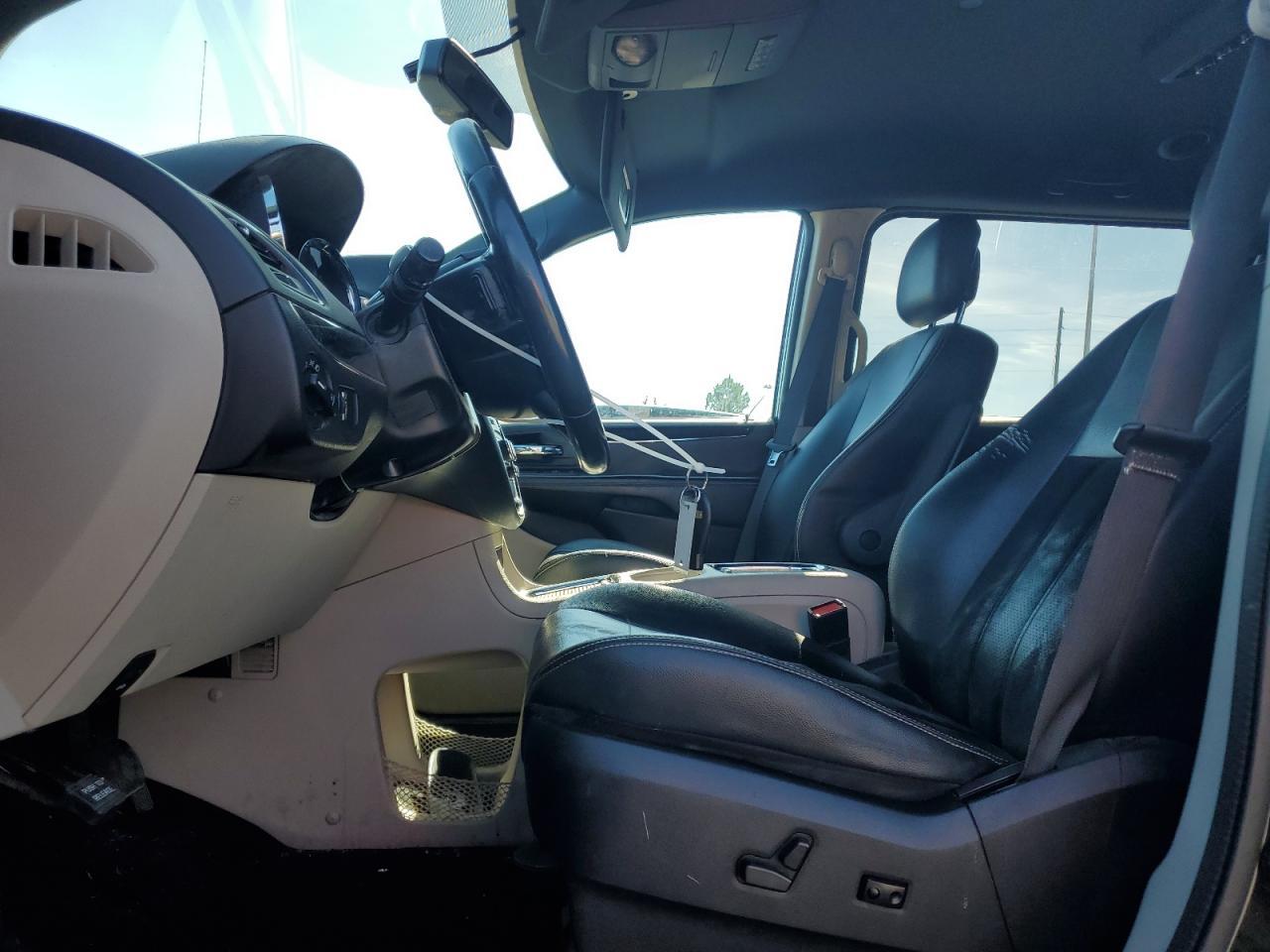 2017 Dodge Grand Caravan Sxt - Фото 7