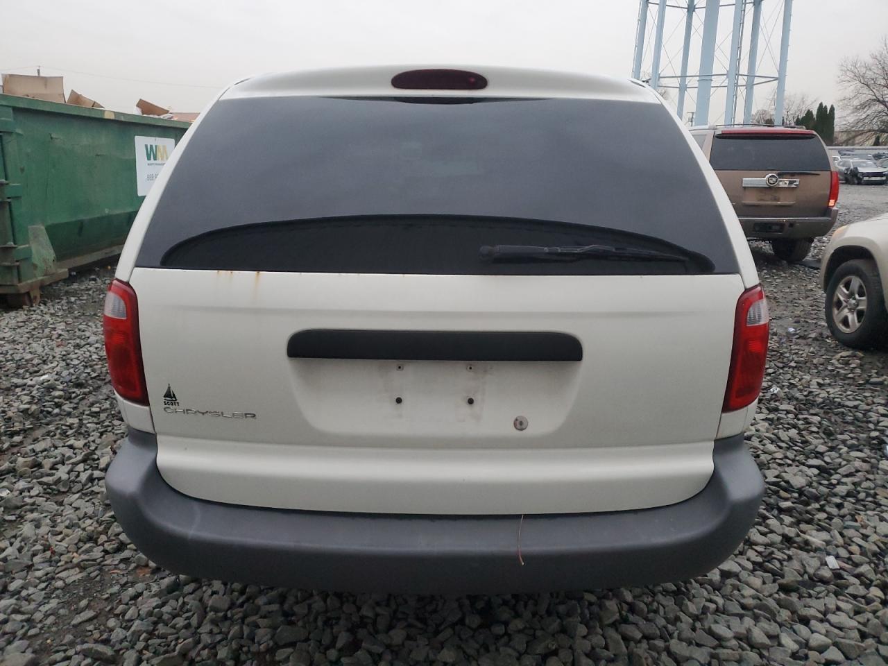 2002 Chrysler Voyager - Image 6