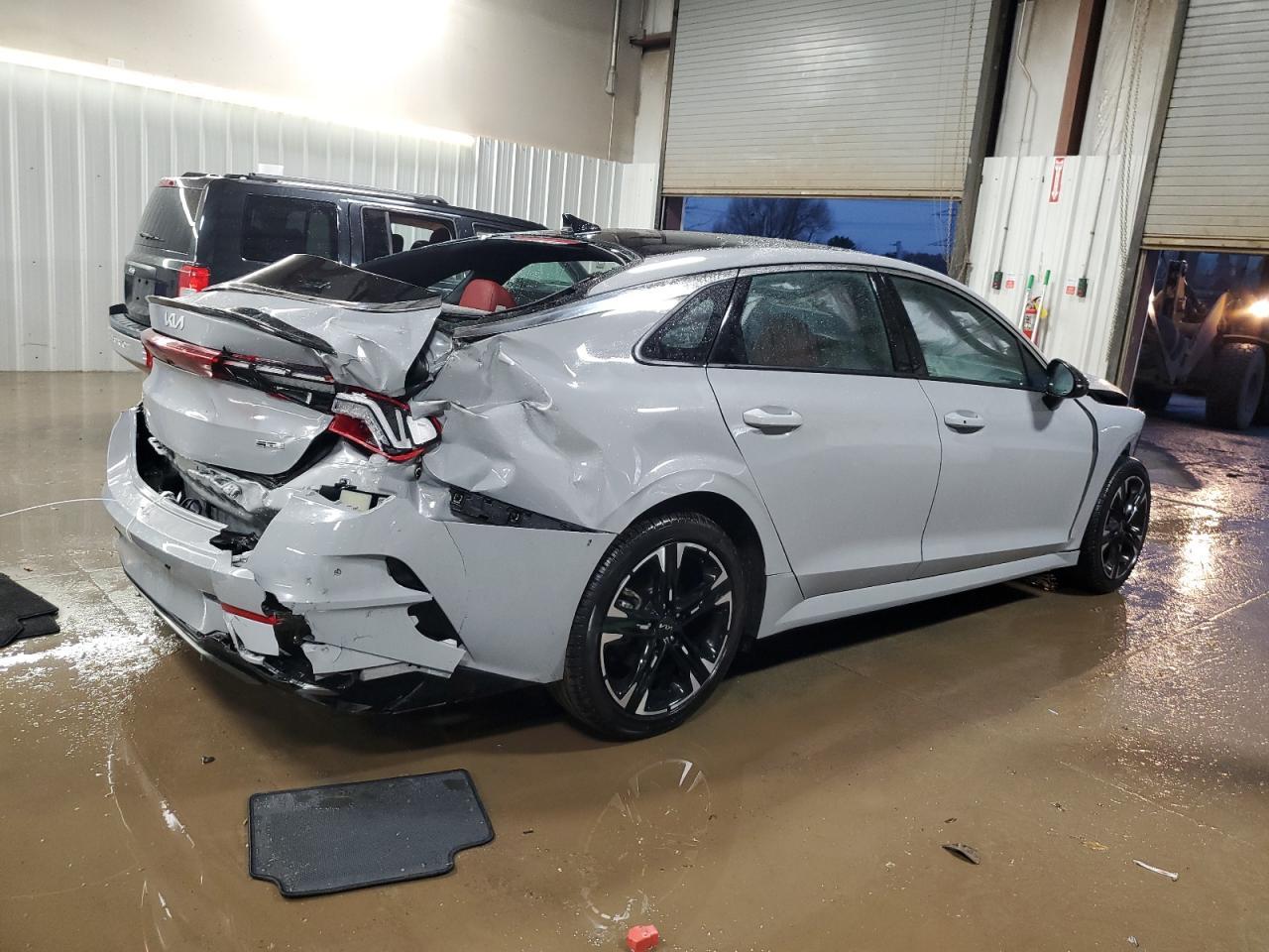 2024 Kia K5 Gt Line - Image 3