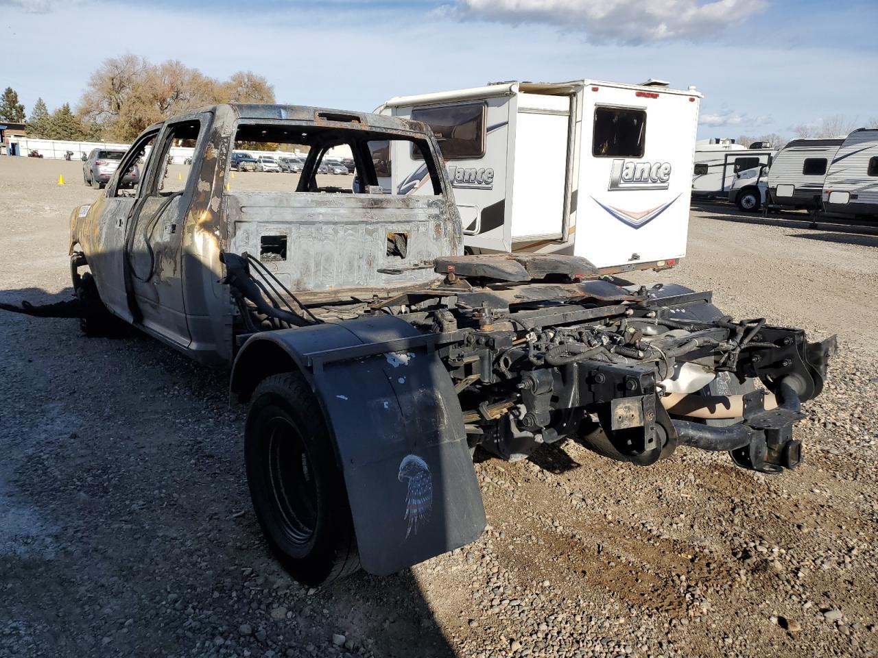 2020 Ram 3500 Truck Cab And Chassis - Image 2