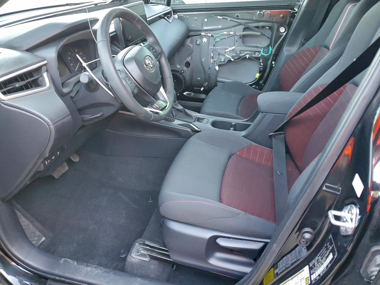 2024 Toyota Corolla Cross Se - Фото 7