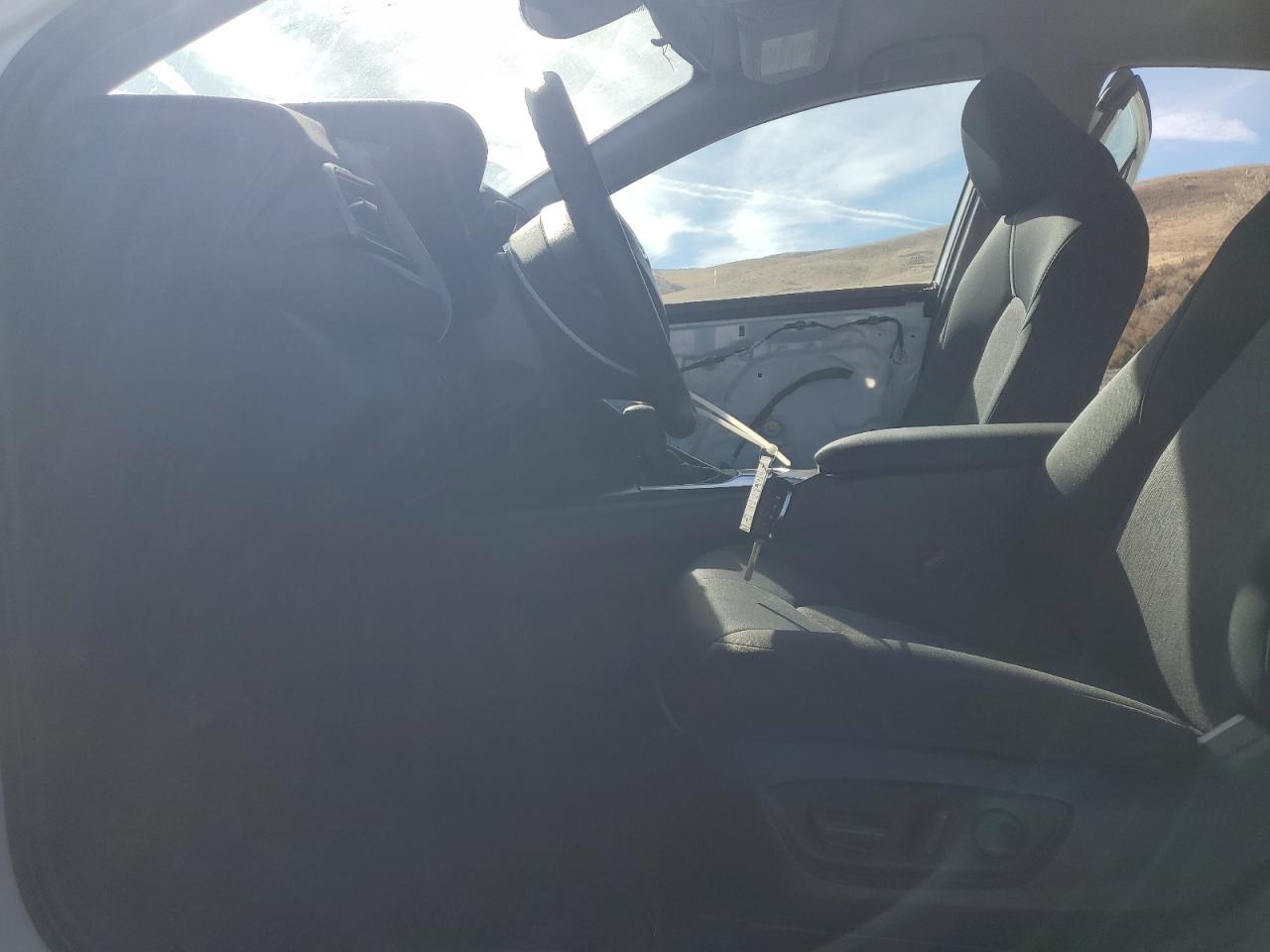 2023 Toyota Camry Le - Фото 7