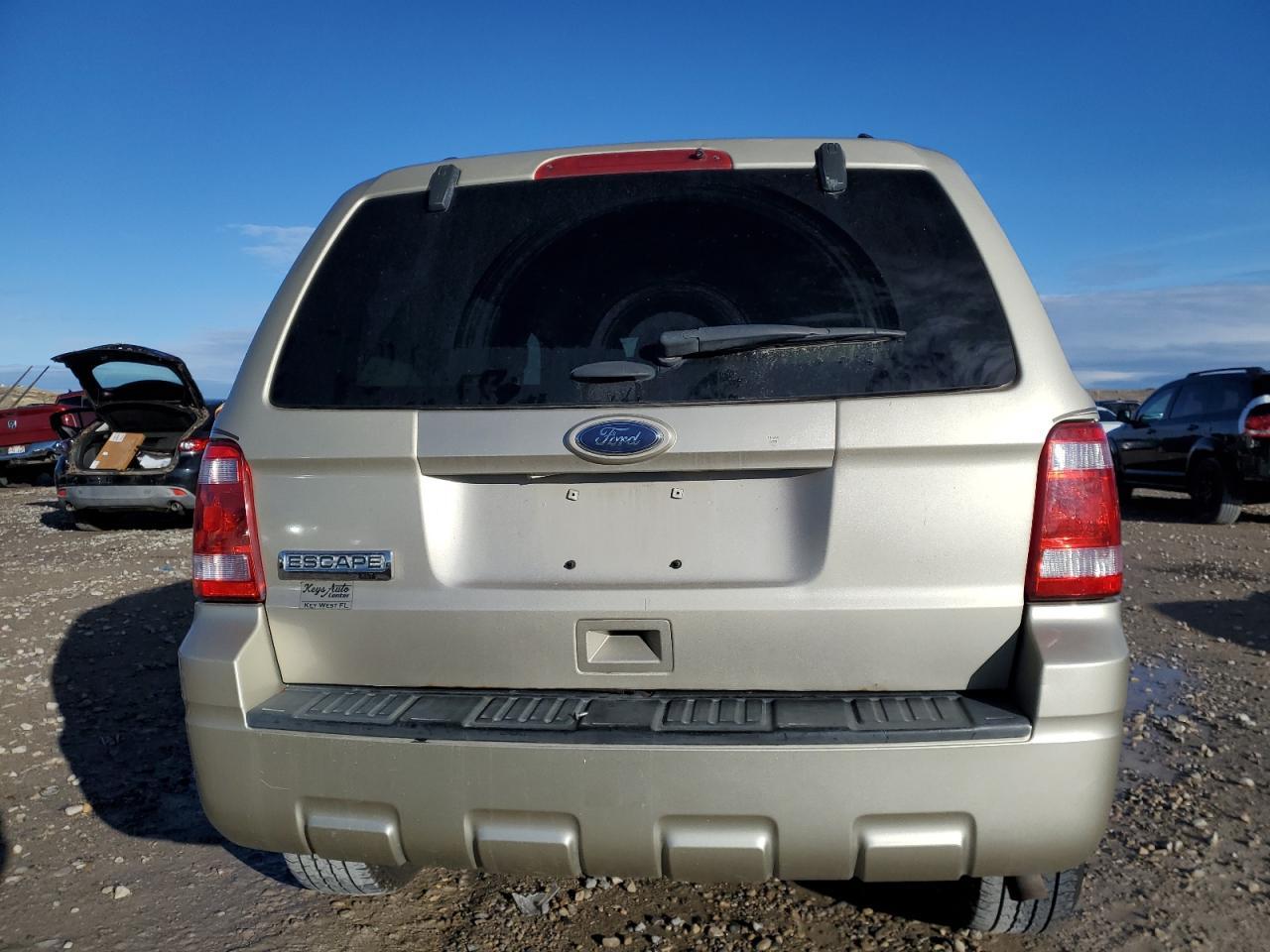 2011 Ford Escape Xlt - Image 6