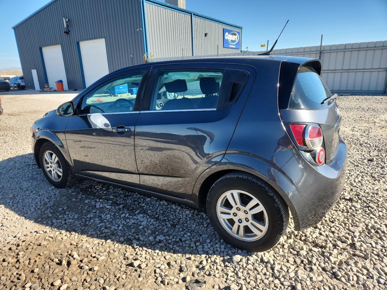 2013 Chevrolet Sonic Lt - Фото 2