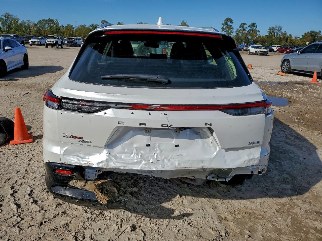 2025 Toyota Crown Signia Xle - Фото 7