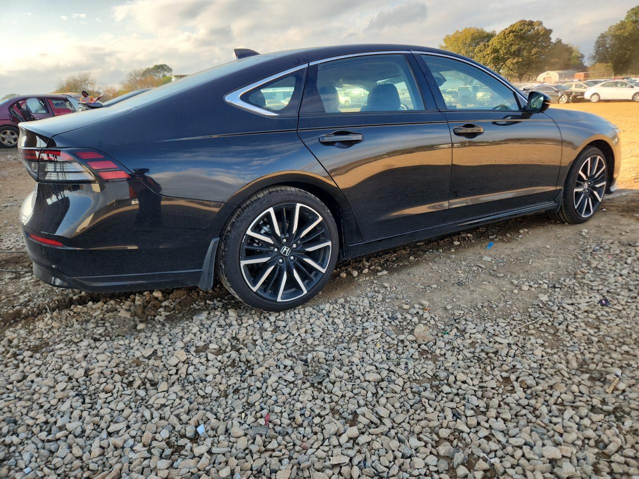 2025 Honda Accord Touring Hybrid - Фото 3