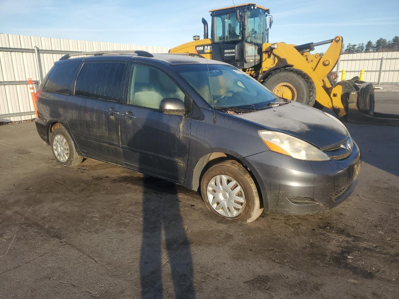 2007 Toyota Sienna Ce - Image 4