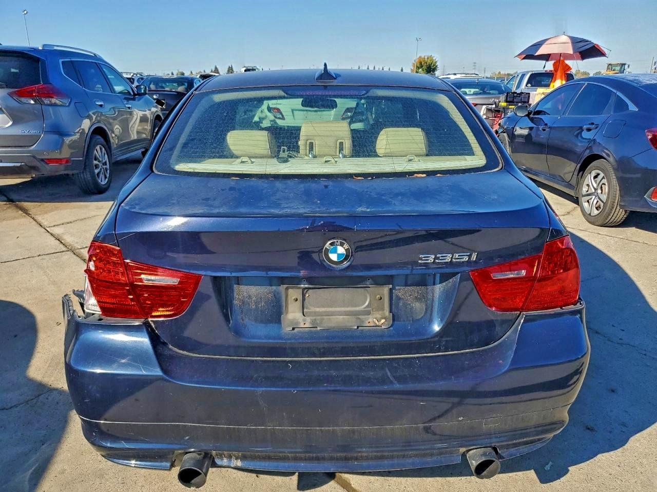 2010 BMW 335 I - Фото 6