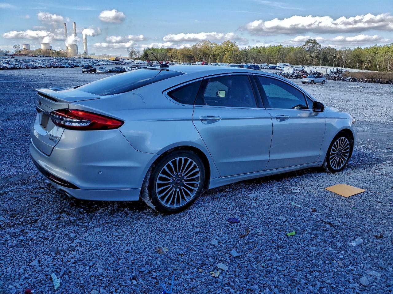2017 Ford Fusion Titanium Hev - Image 3
