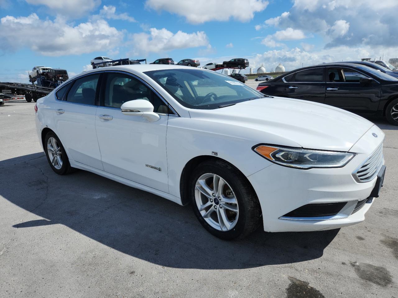 2018 Ford Fusion Se Hybrid - Image 4