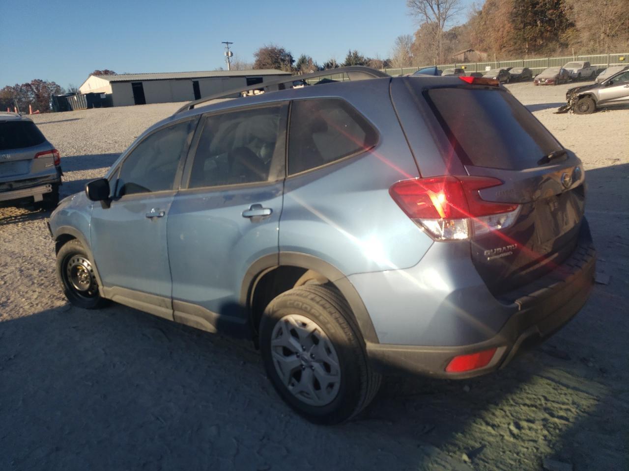 2021 Subaru Forester - Фото 2