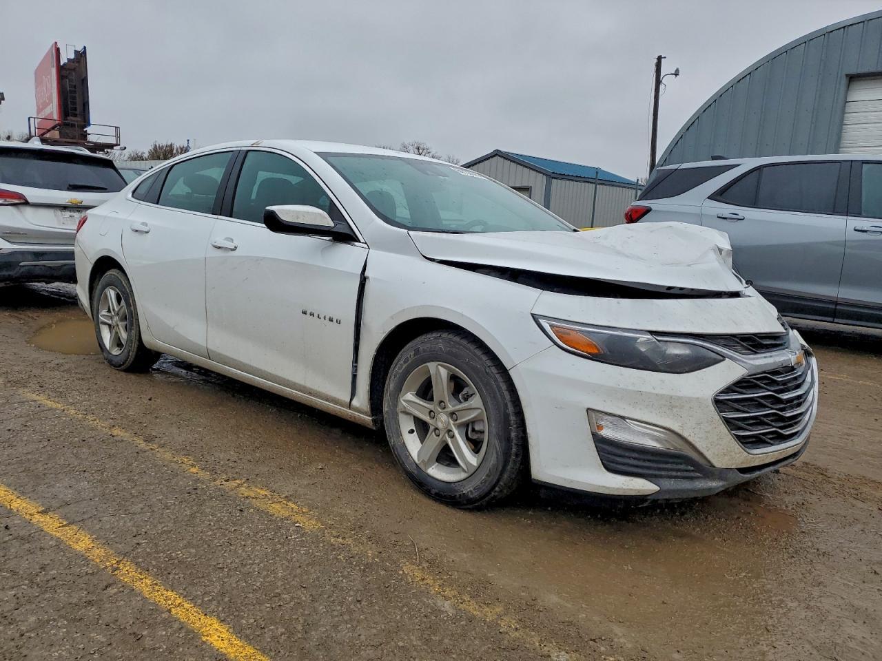 2024 Chevrolet Malibu Ls - Image 4