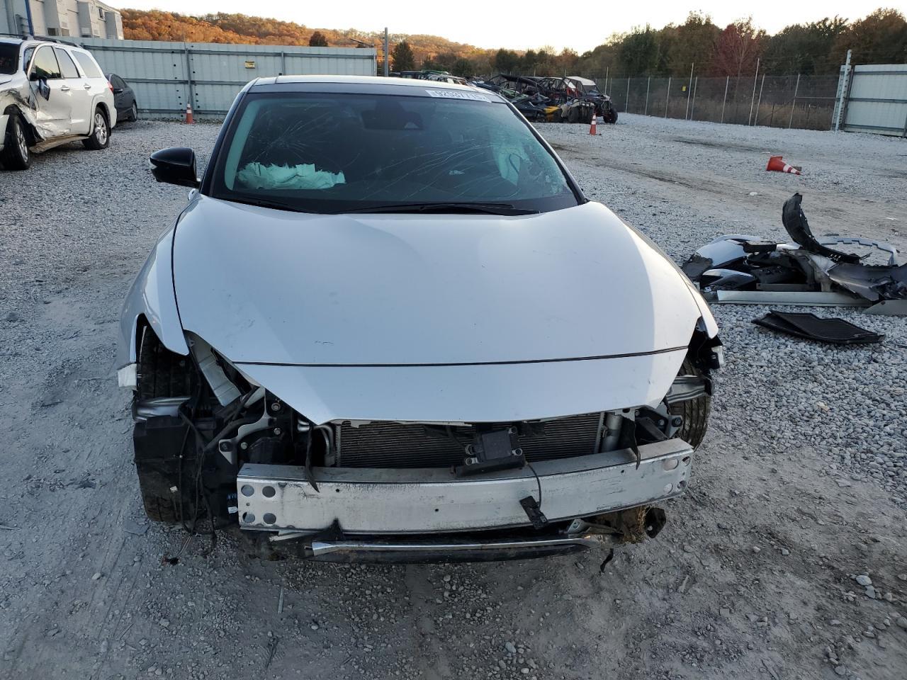 2019 Nissan Maxima S - Фото 5