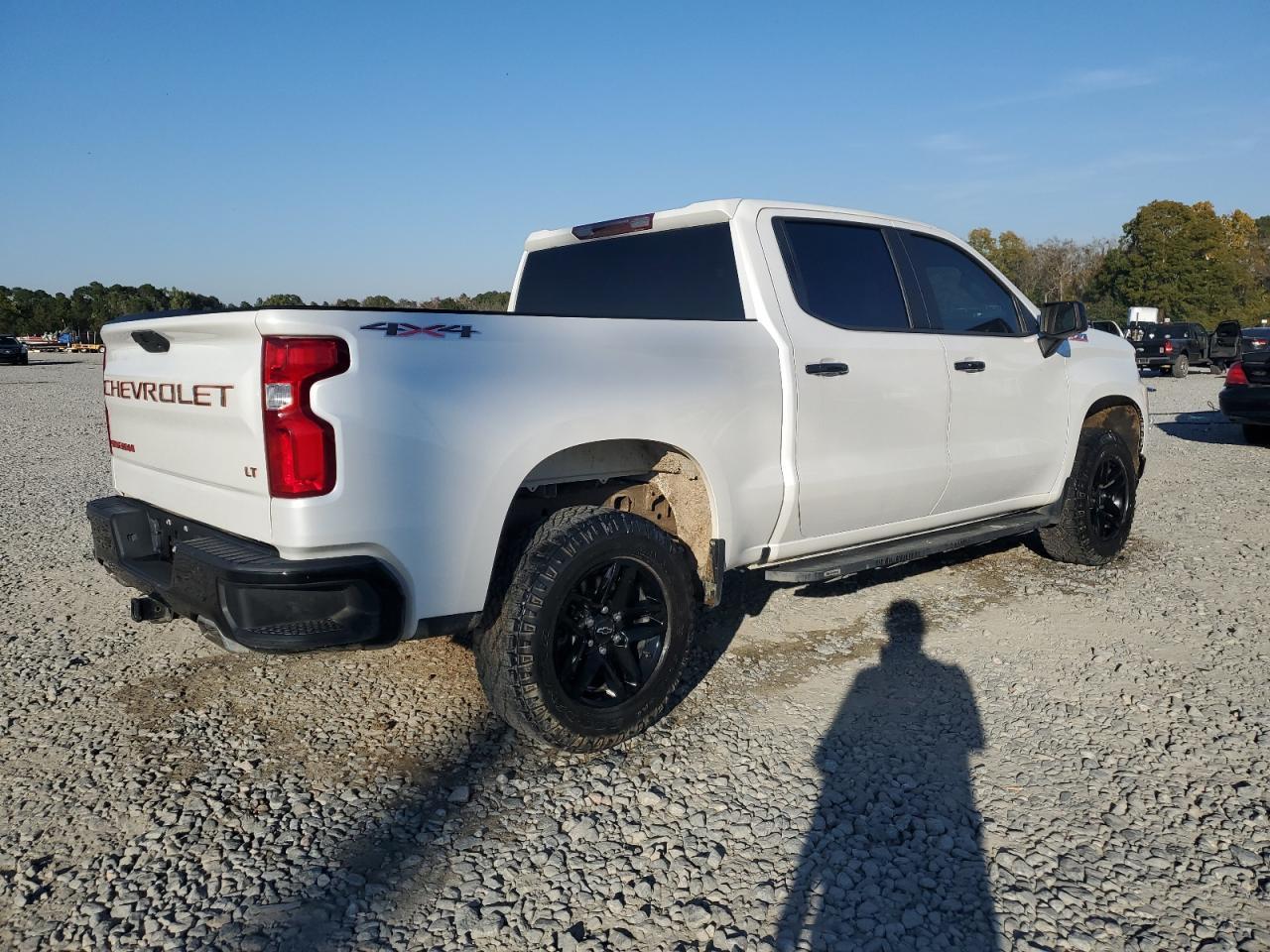 2021 Chevrolet Silverado K1500 Lt Trail Boss - Фото 3