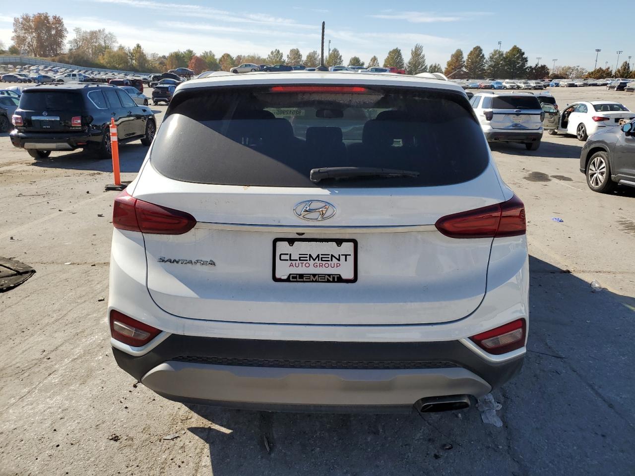 2020 Hyundai Santa Fe Se - Image 6