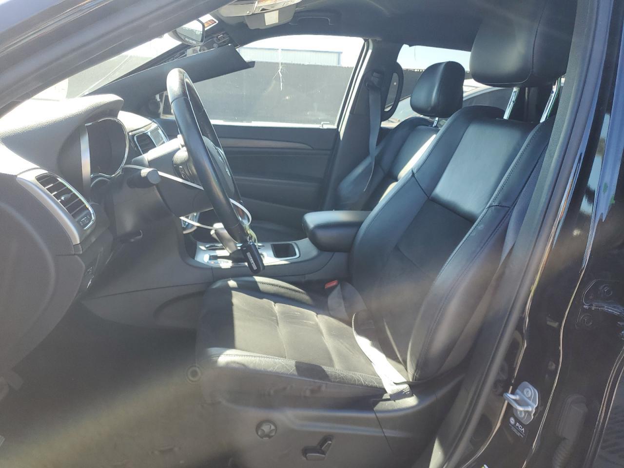 2022 Jeep Grand Cherokee Laredo E - Image 7