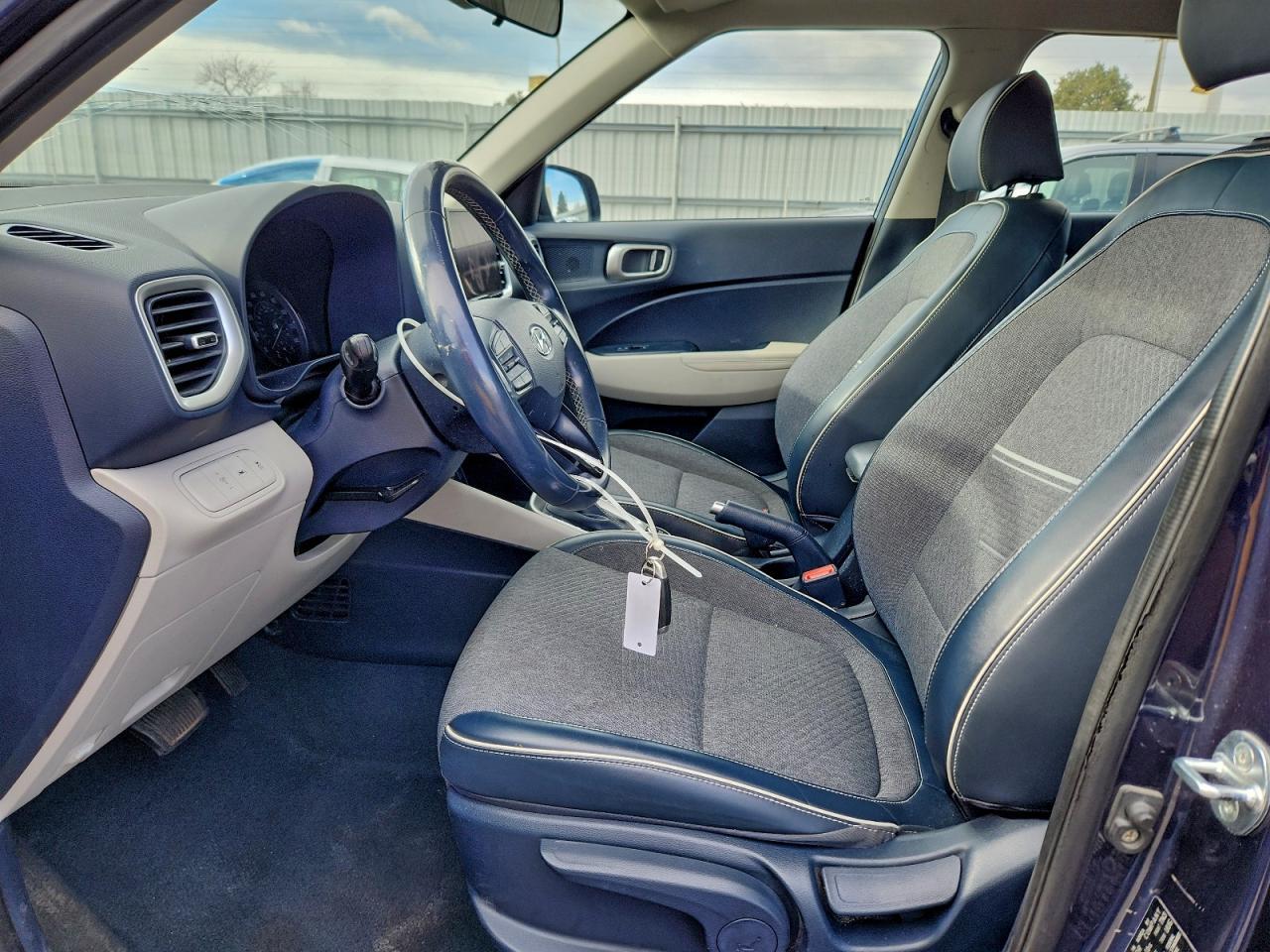 2022 Hyundai Venue Sel - Фото 7