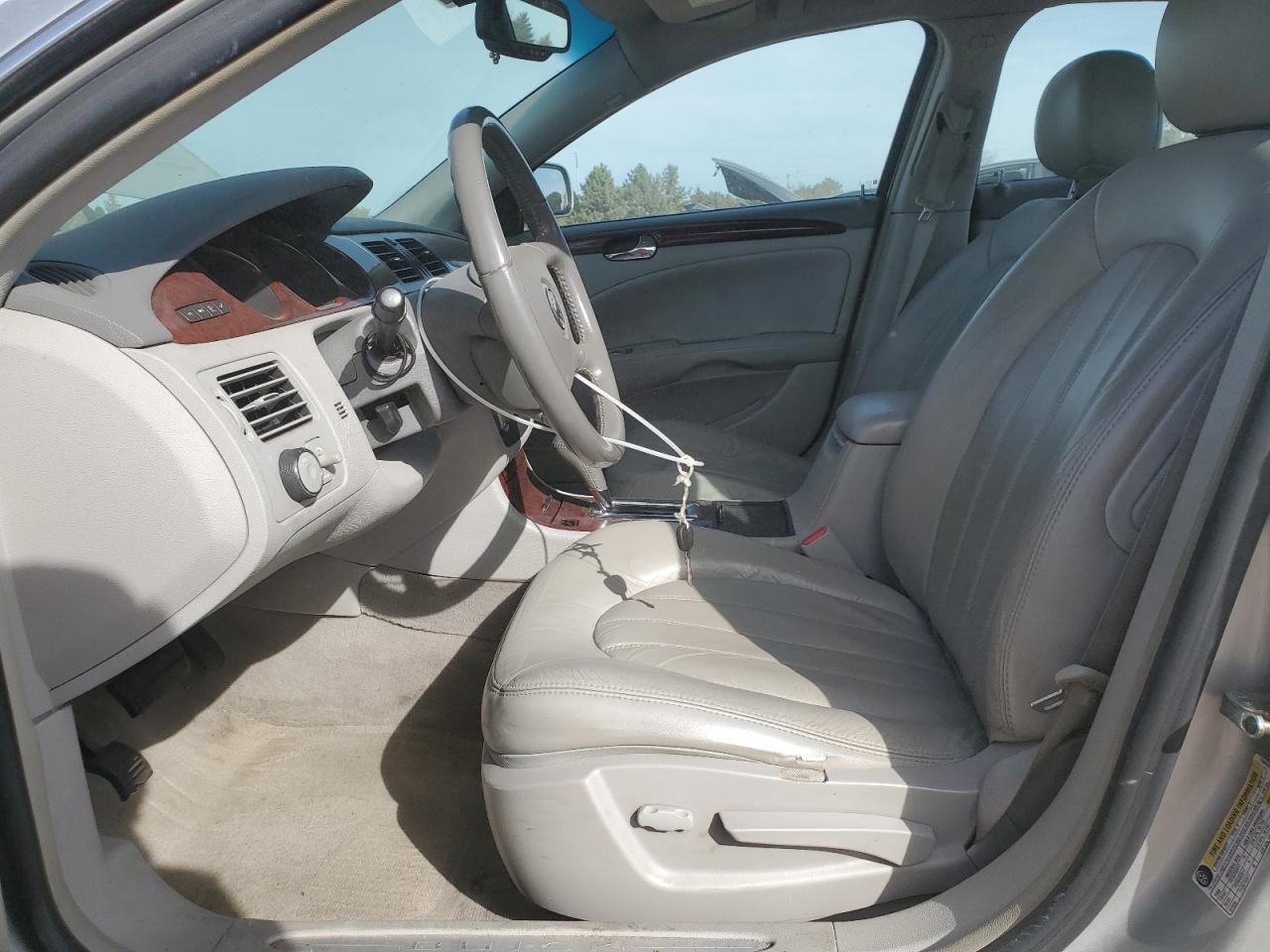 2008 Buick Lucerne Cxl - Image 7