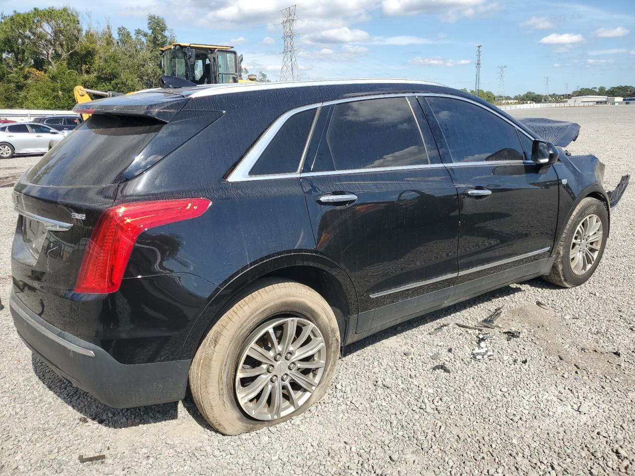 2017 Cadillac Xt5 Luxury - Фото 3