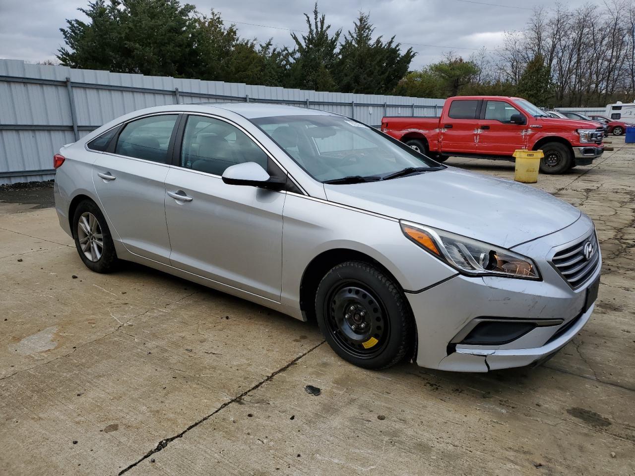 2016 Hyundai Sonata Se - Image 4