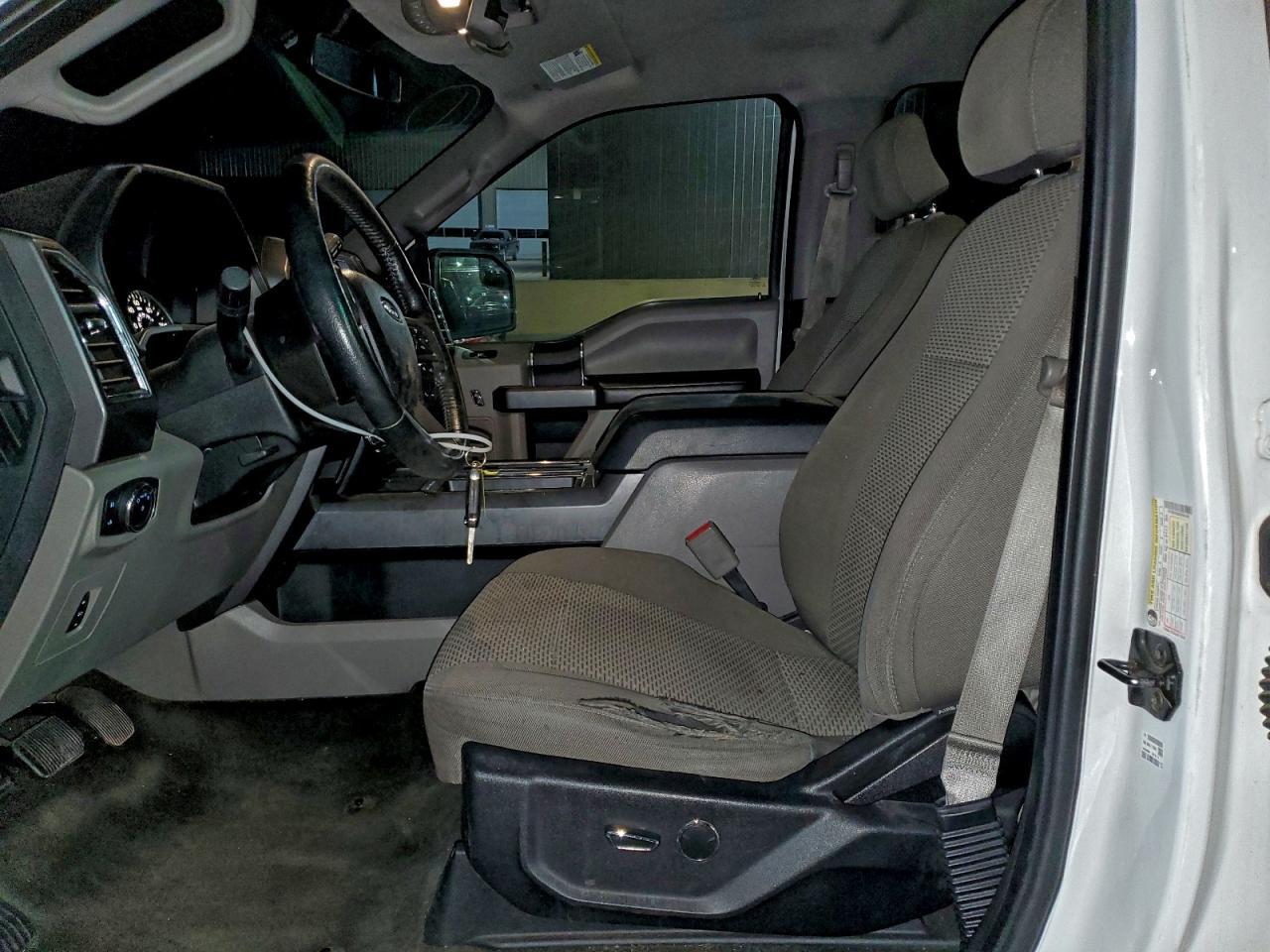 2015 Ford F150 Supercrew - Image 7