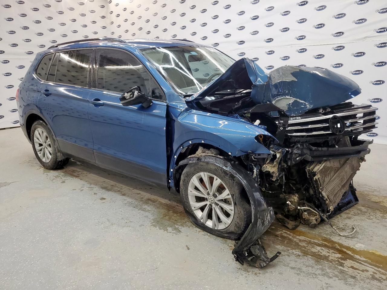 2018 Volkswagen Tiguan - Image 4