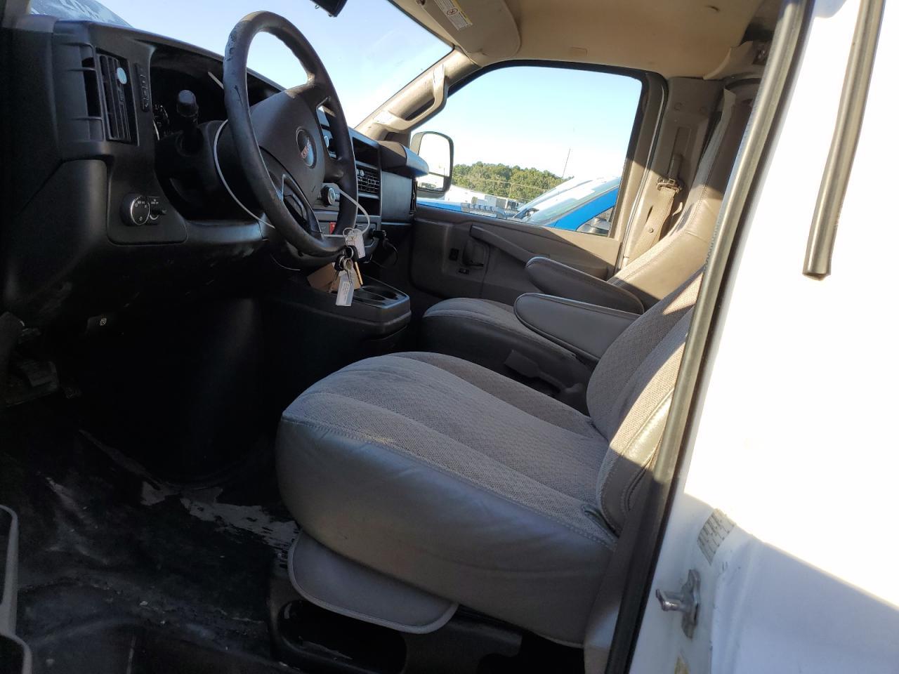 2016 GMC Savana G2500 - Image 7