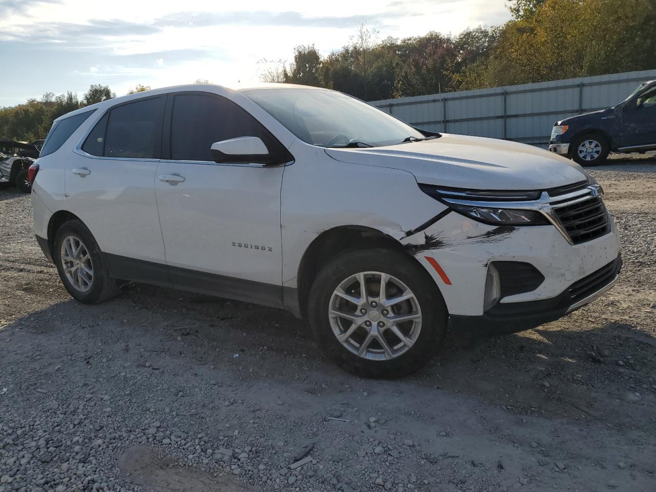 2022 Chevrolet Equinox Lt - Фото 4