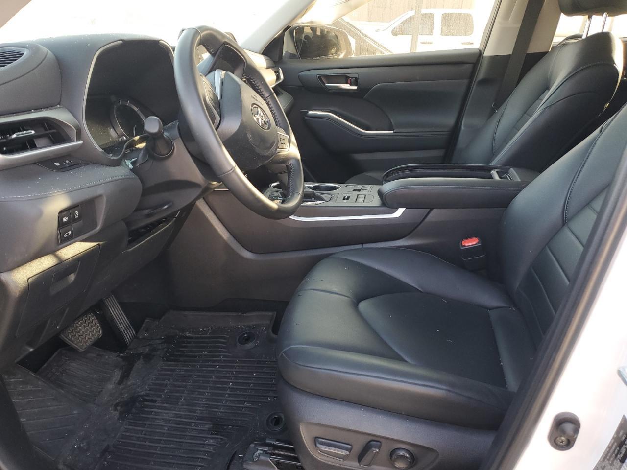 2024 Toyota Highlander Le - Фото 7