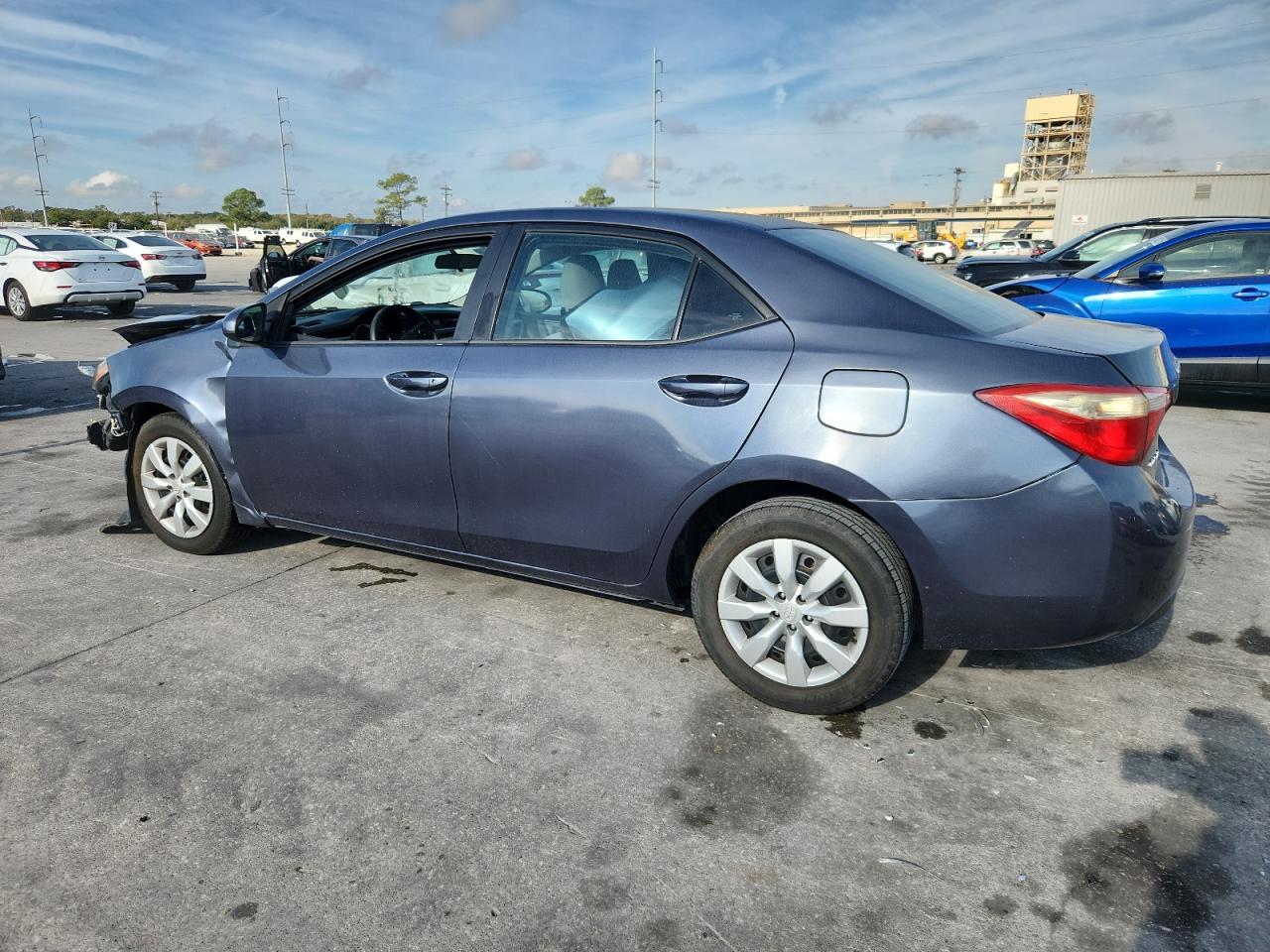 2015 Toyota Corolla L - Фото 2