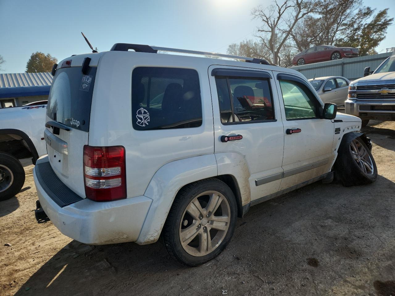 2012 Jeep Liberty Jet - Фото 3
