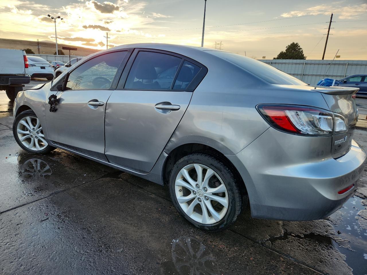 2010 Mazda 3 S - Фото 2