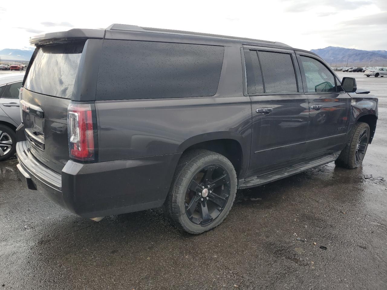 2016 GMC Yukon Xl Denali - Фото 3