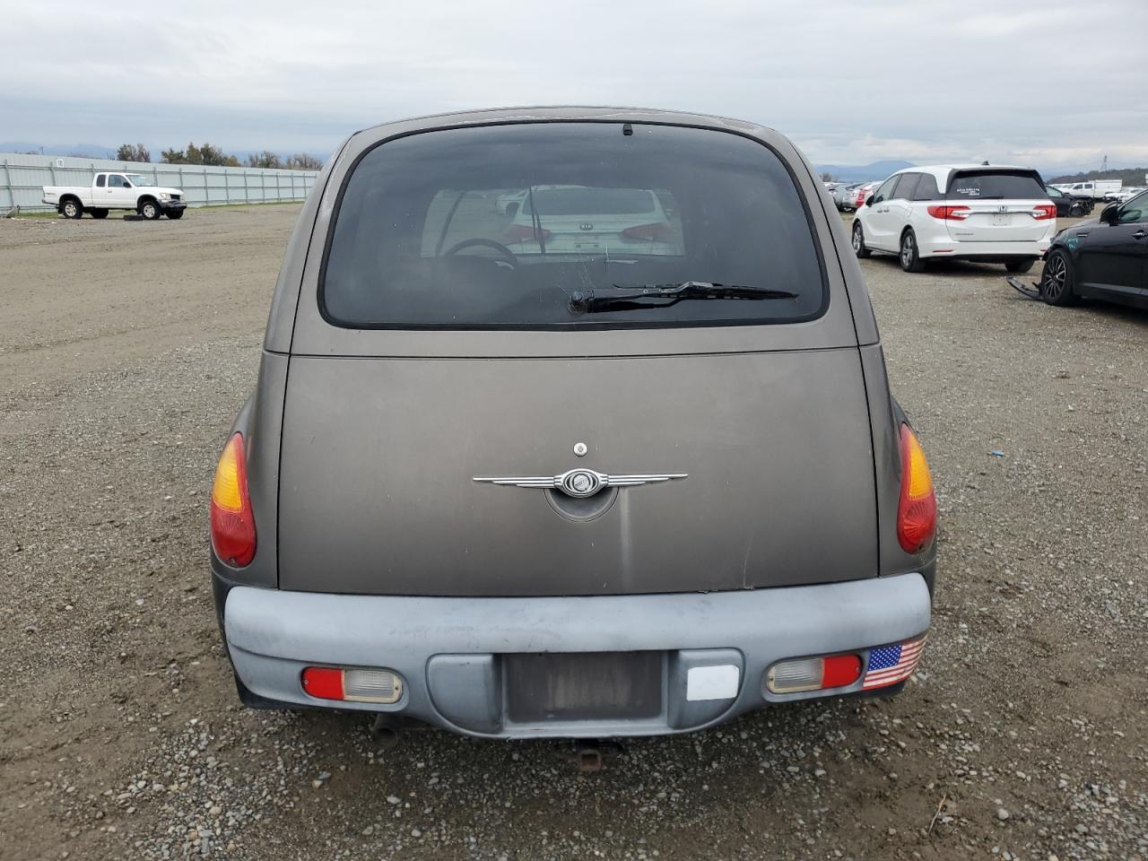 2002 Chrysler Pt Cruiser Classic - Image 6
