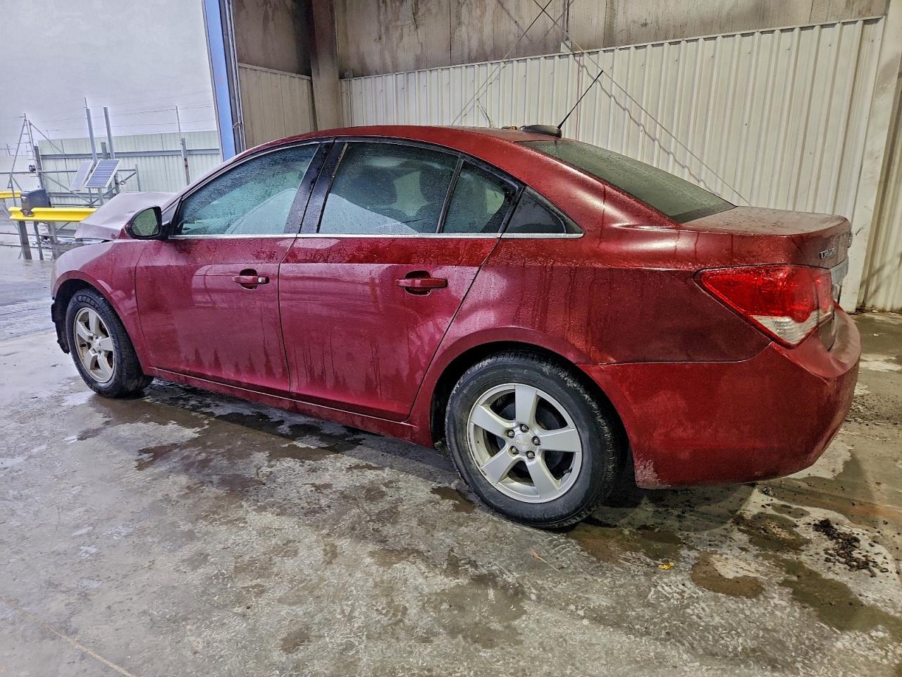 2016 Chevrolet Cruze Limited Lt - Image 2