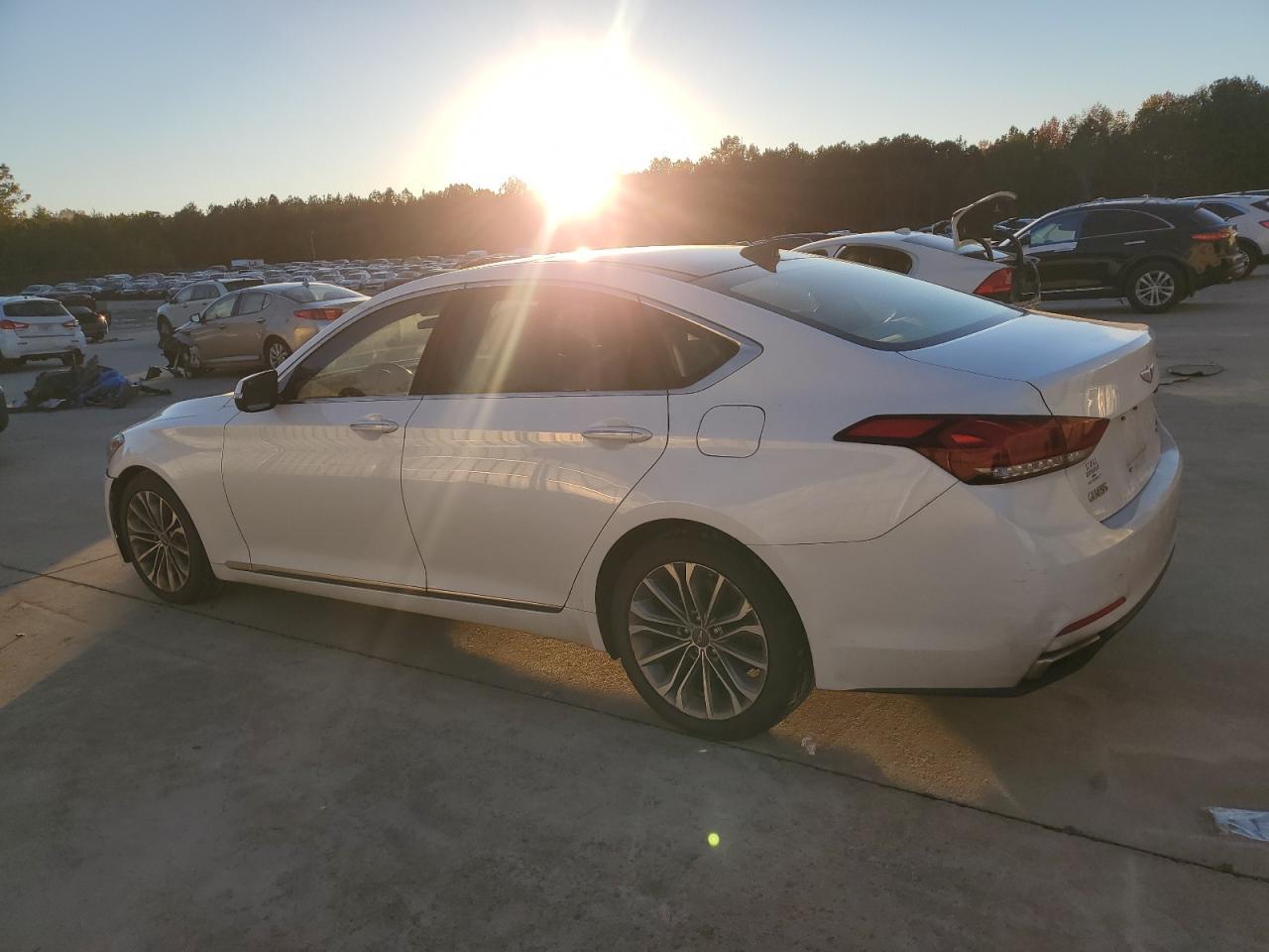 2015 Hyundai Genesis 3.8L - Image 2