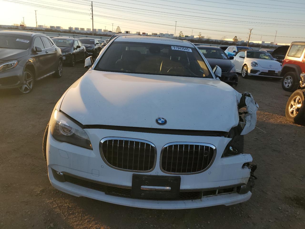 2009 BMW 750 Li - Image 5