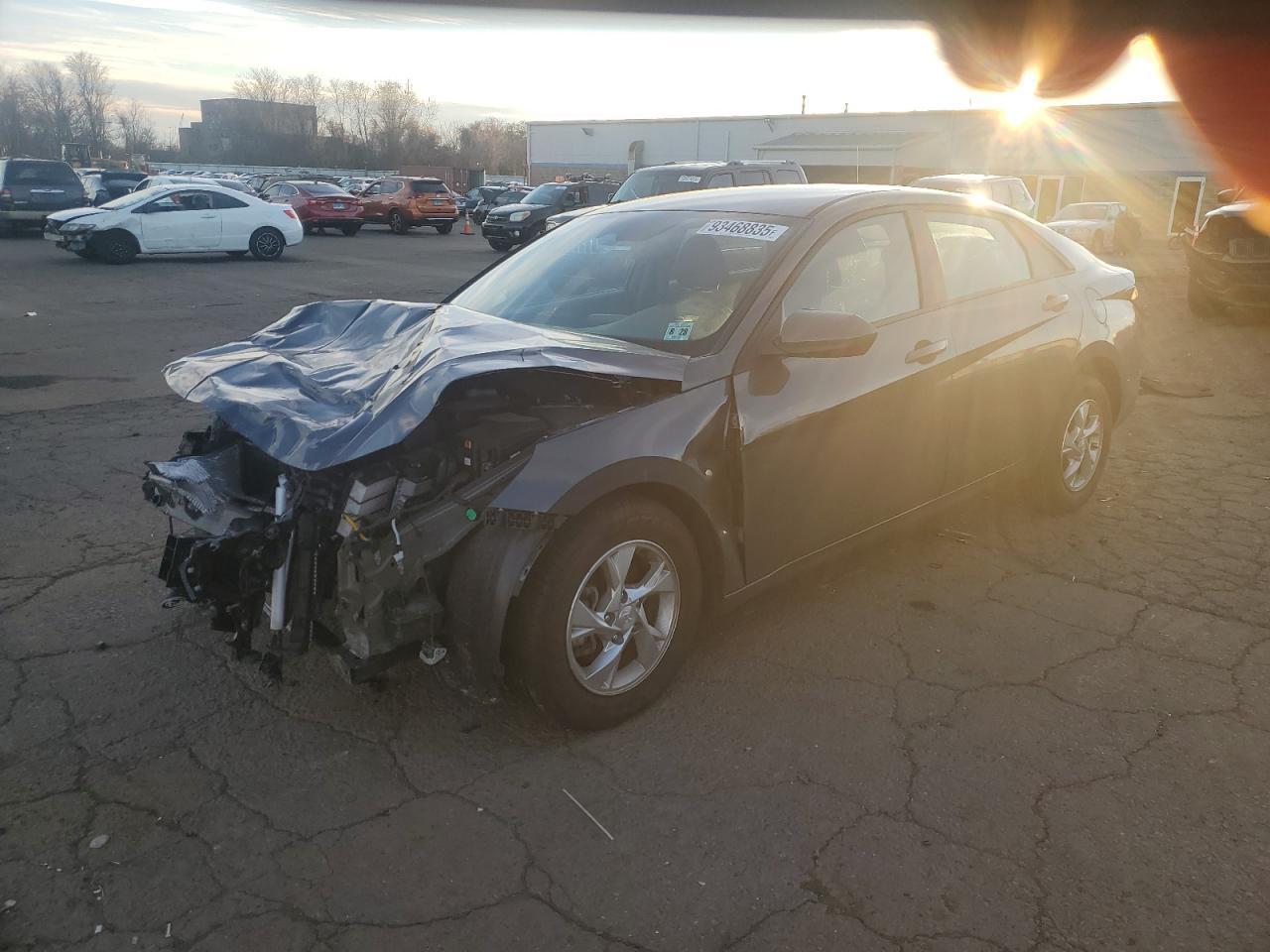 2023 Hyundai Elantra Se