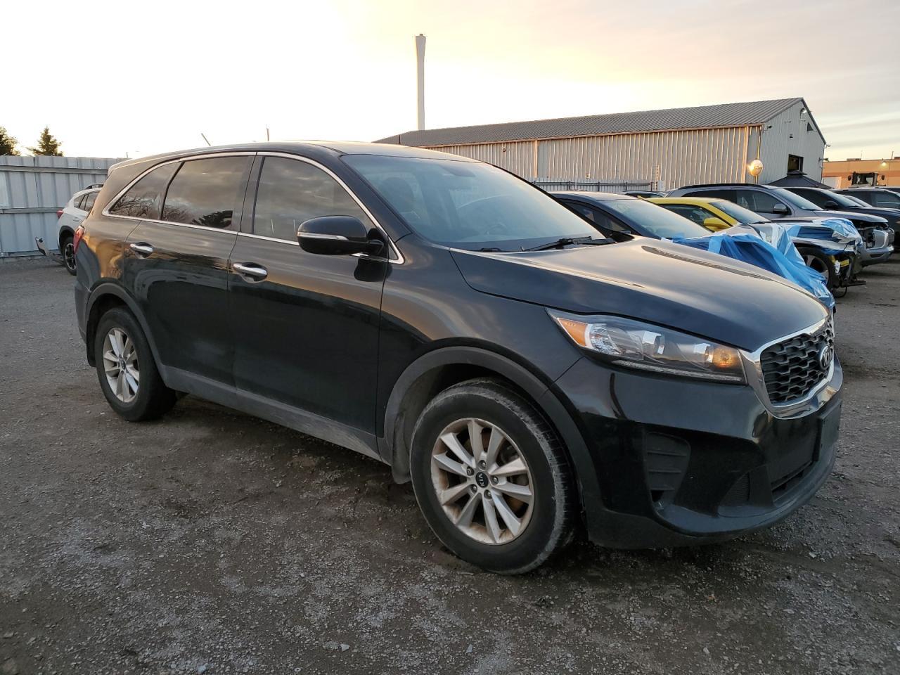 2019 Kia Sorento L - Фото 4
