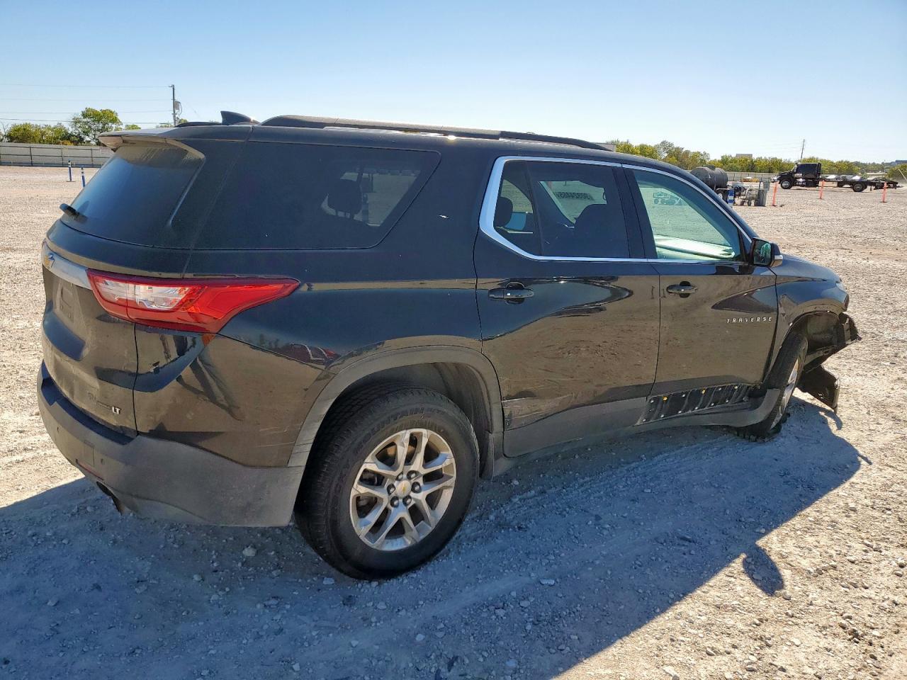 2019 Chevrolet Traverse Lt - Фото 3