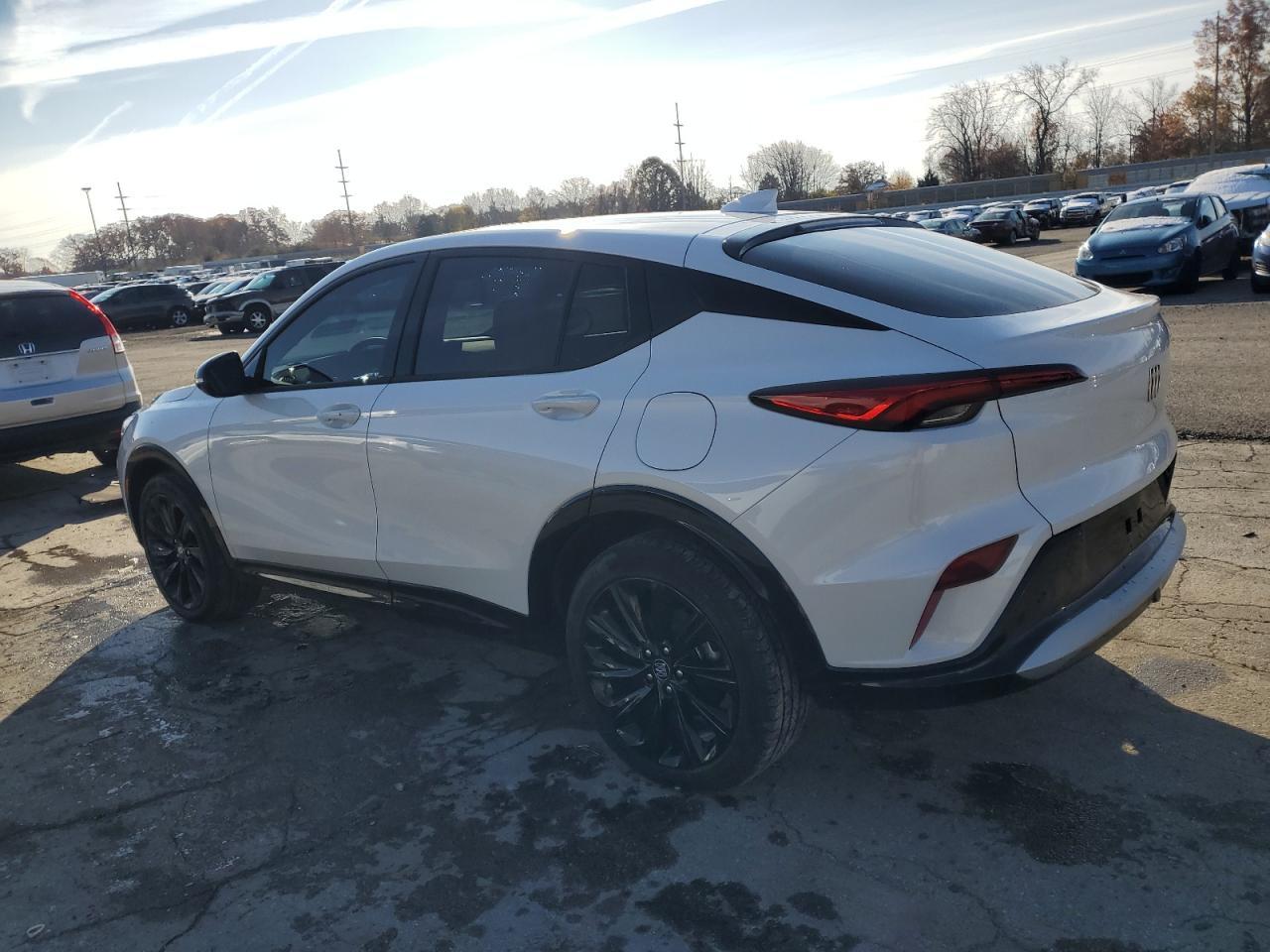 2024 Buick Envista Sport Touring - Фото 2