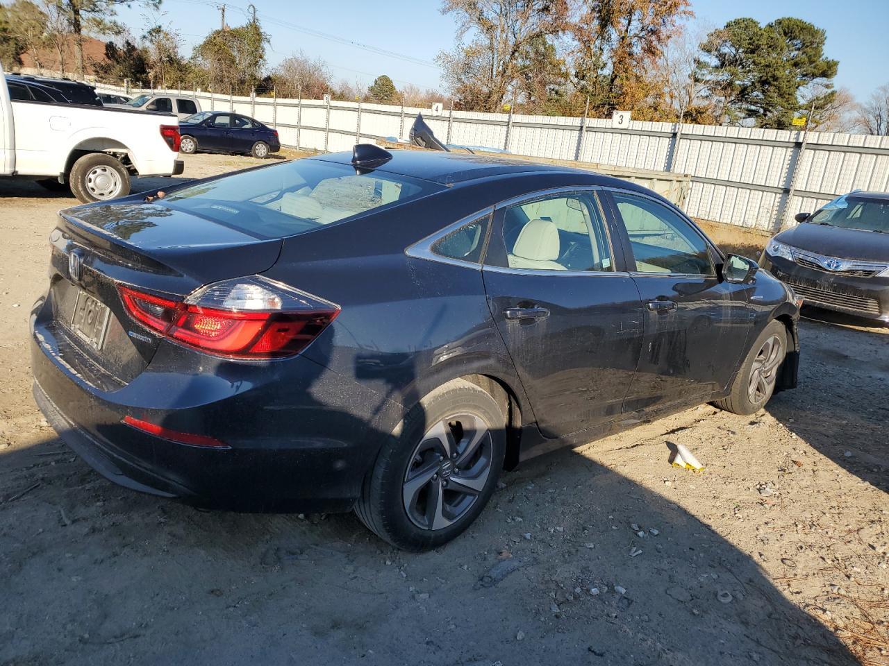 2019 Honda Insight Ex - Фото 3