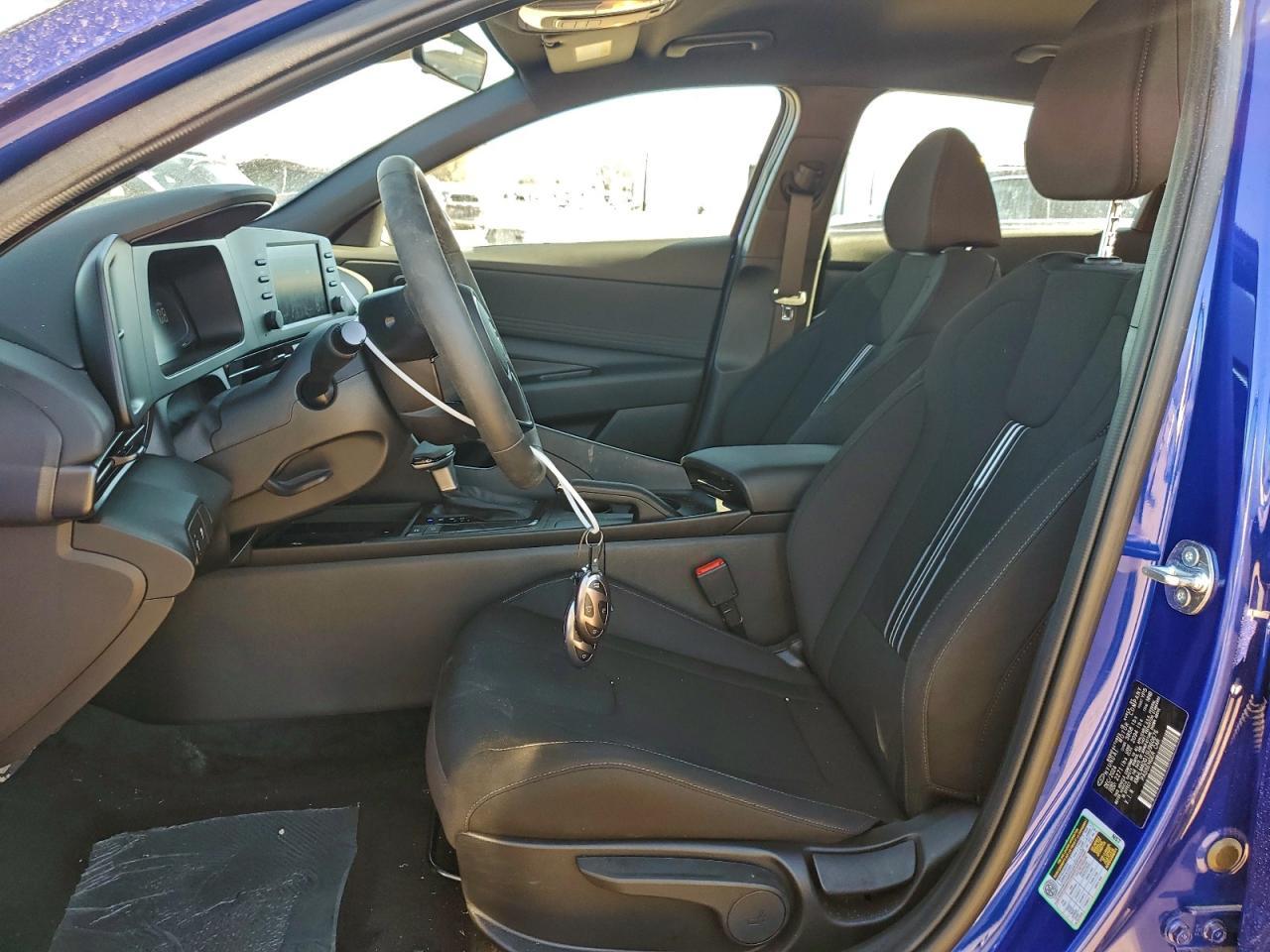 2025 Hyundai Elantra Sel Sport - Фото 7