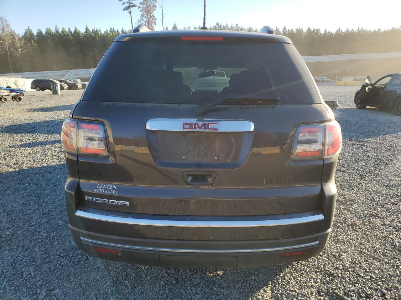 2016 GMC Acadia Sle - Фото 6