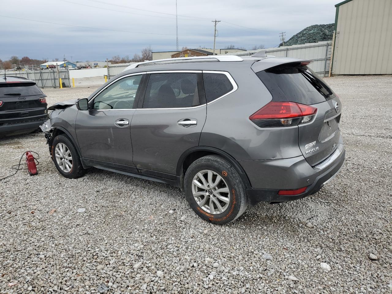 2019 Nissan Rogue S - Image 2