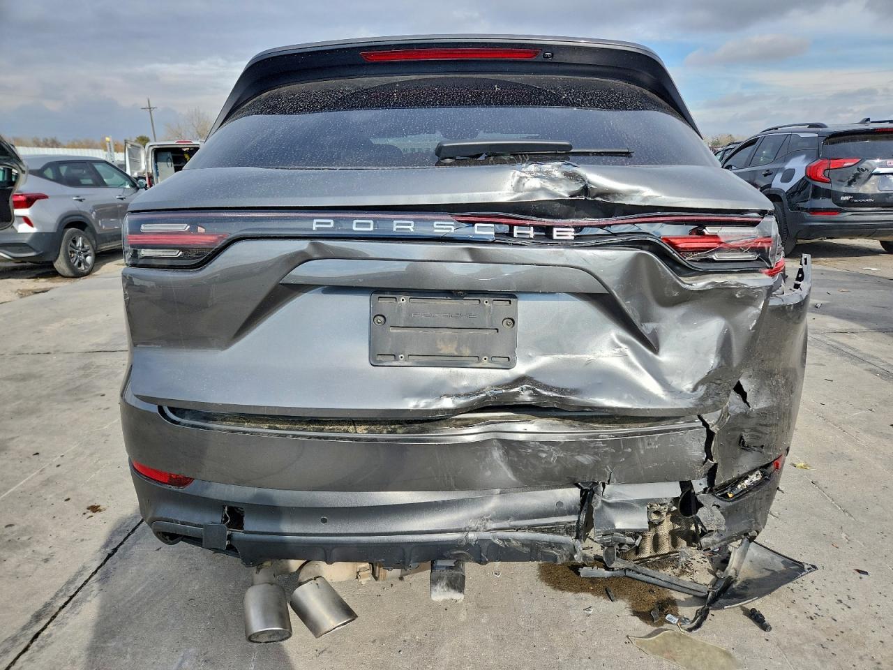 2019 Porsche Cayenne S - Фото 6