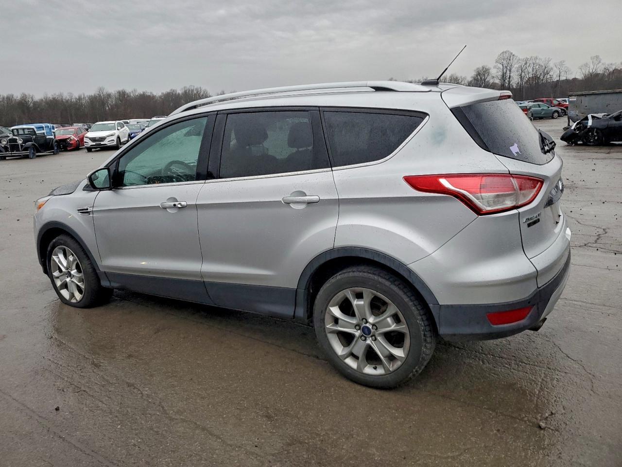 2014 Ford Escape Titanium - Фото 2